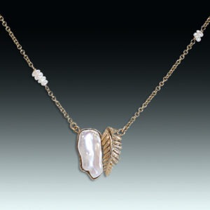 "To dream away the time" Biwa pearl and 14k gold necklace